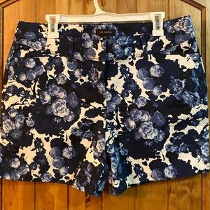 The Limited dressy shorts Size 12, 5” inseam